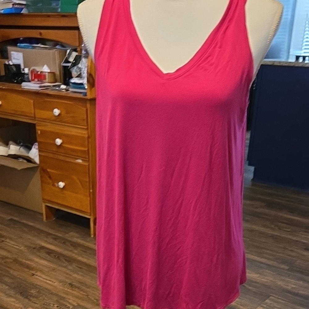 Time and TEU Women's Medium Pink Sleeveless HI-Low Tank Top